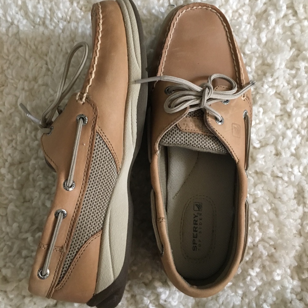 BRAND NEW SPERRY’S